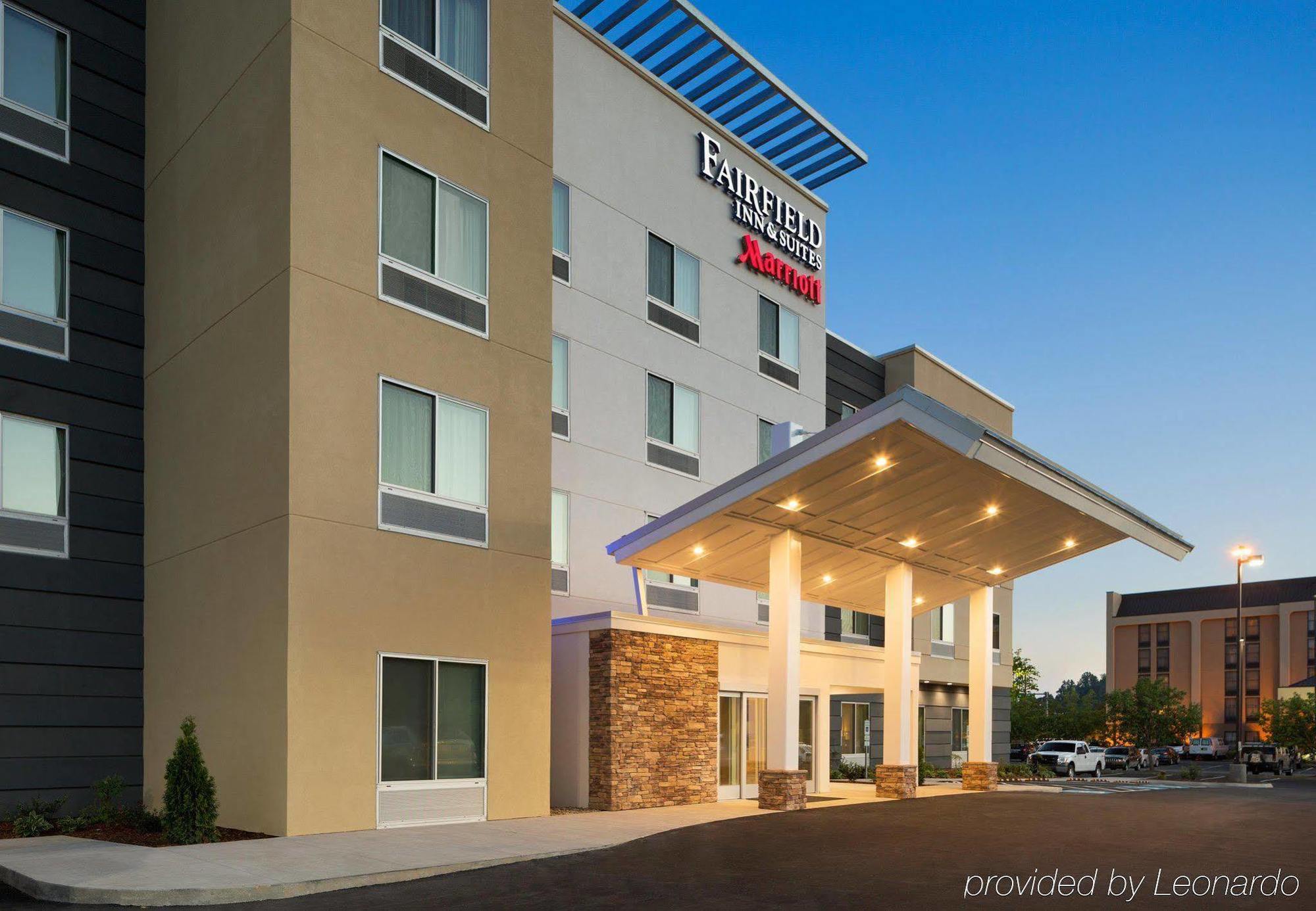 Fairfield Inn & Suites By Marriott Bristol Exterior photo